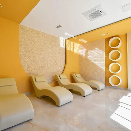 Family Exclusive 5 Star Luxury Lejlighed